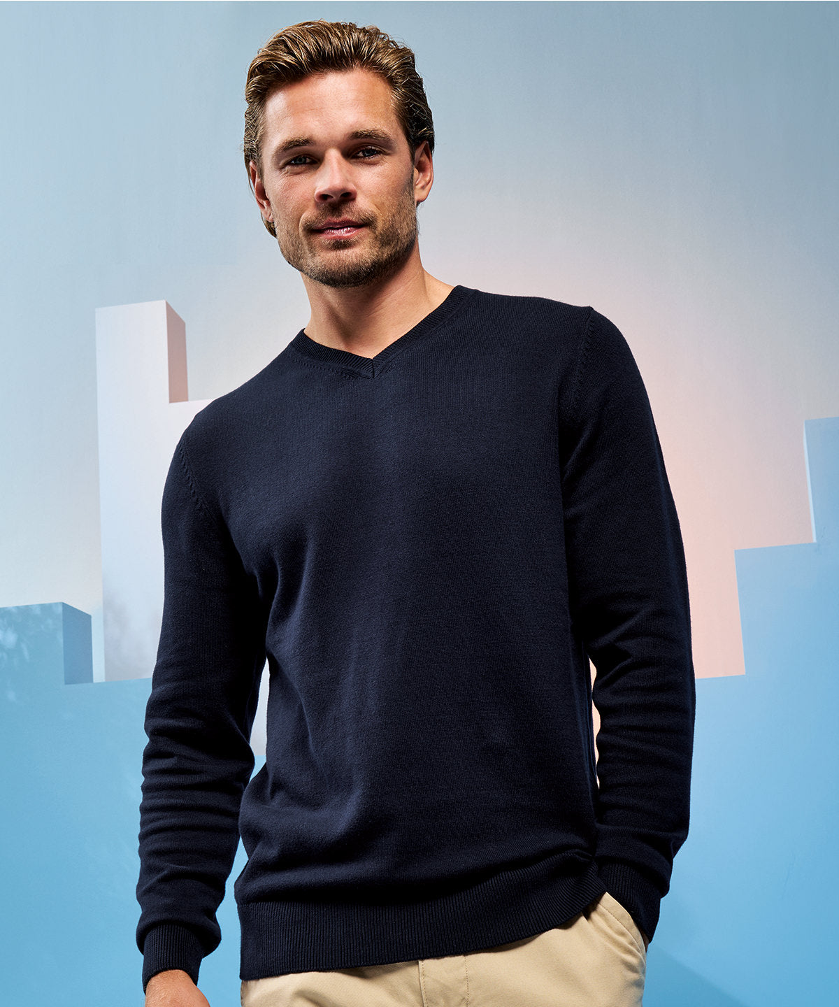 Pull col V homme en coton mélangé